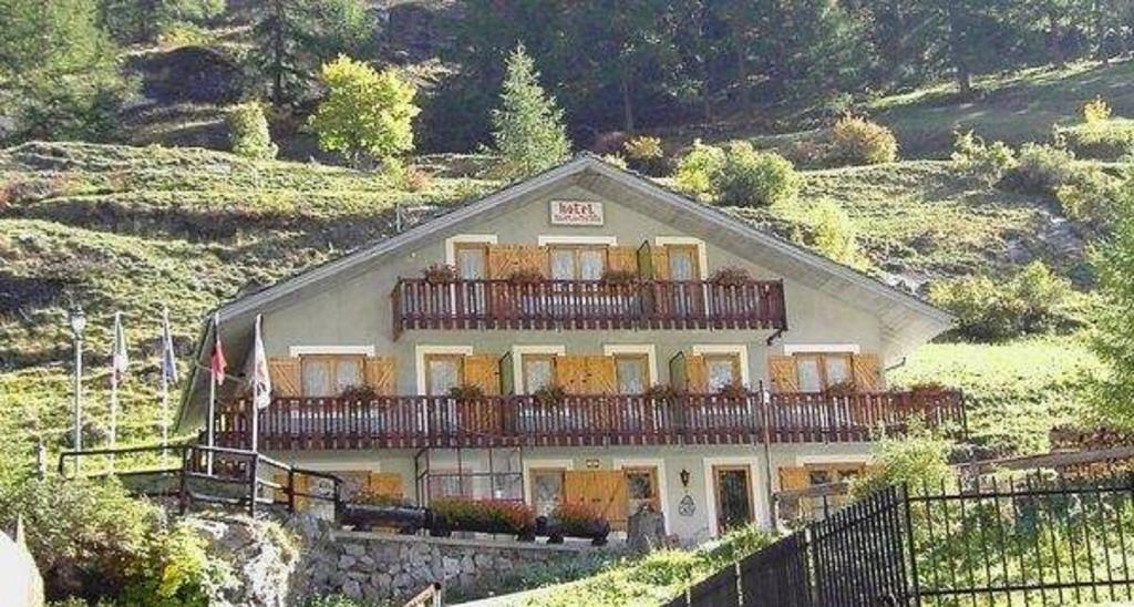 Hotel Maison Des Myrtilles Valgrisenche Exteriér fotografie